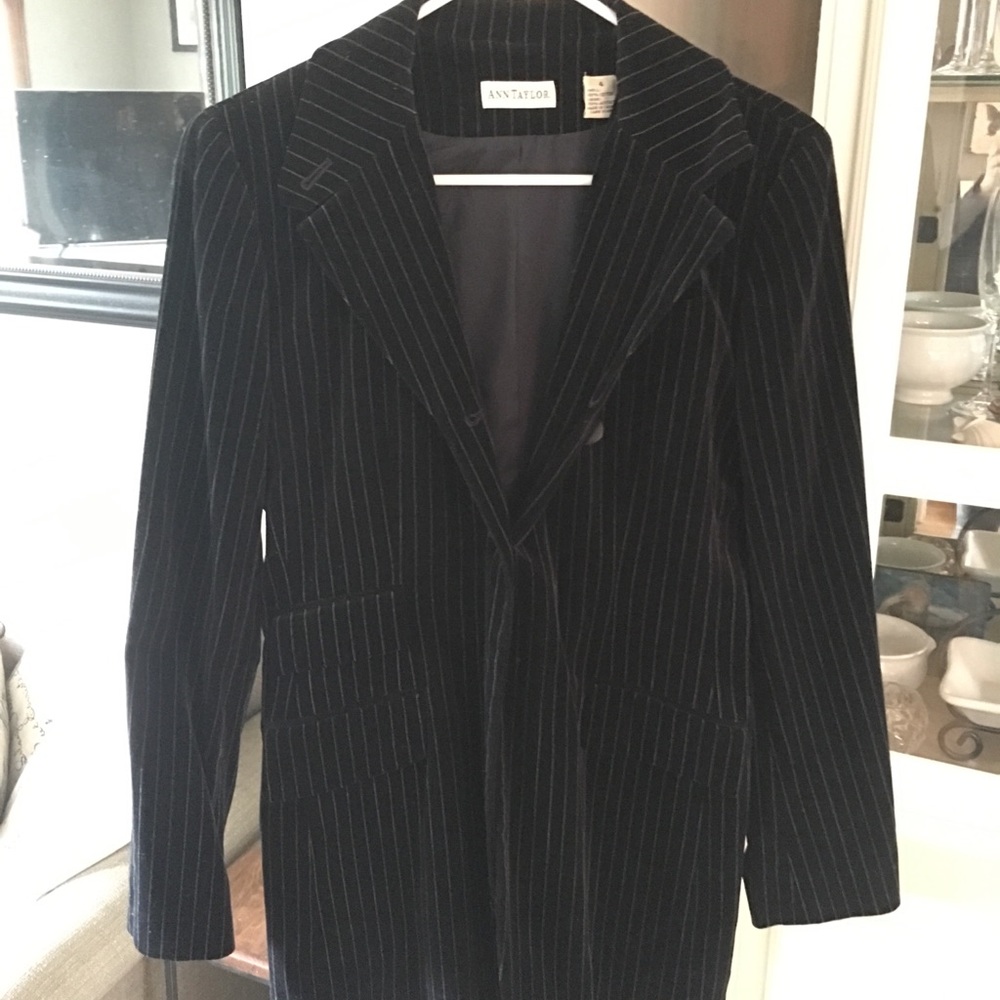 Ann Taylor velveteen blazer